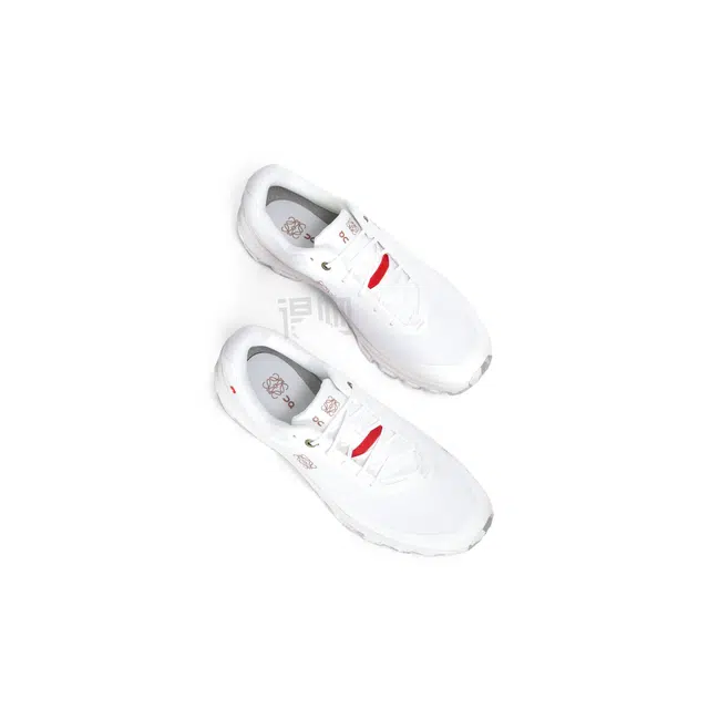 On x LOEWE Cloudventure