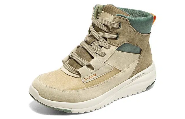 Skechers