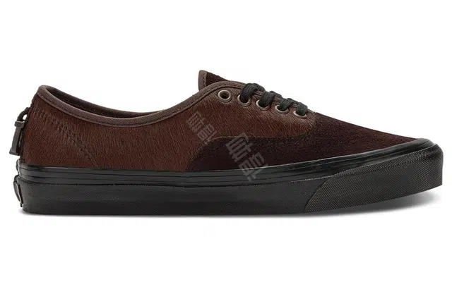 Randomevent x Vans Authentic 44 DX