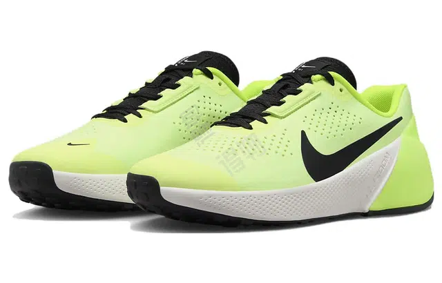 Nike Air Zoom TR 1