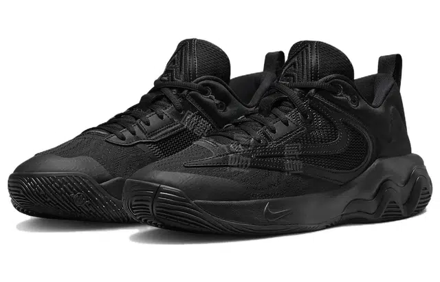 Nike Giannis Immortality 3 EP