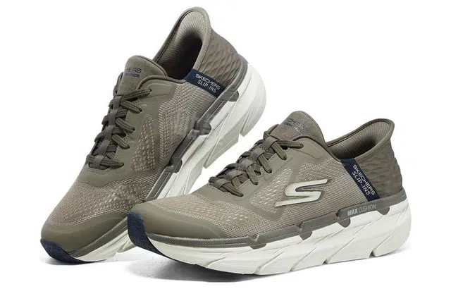 Skechers Max Cushioning Premier
