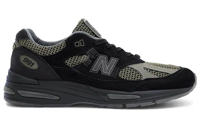 STONE ISLAND x New Balance NB 991