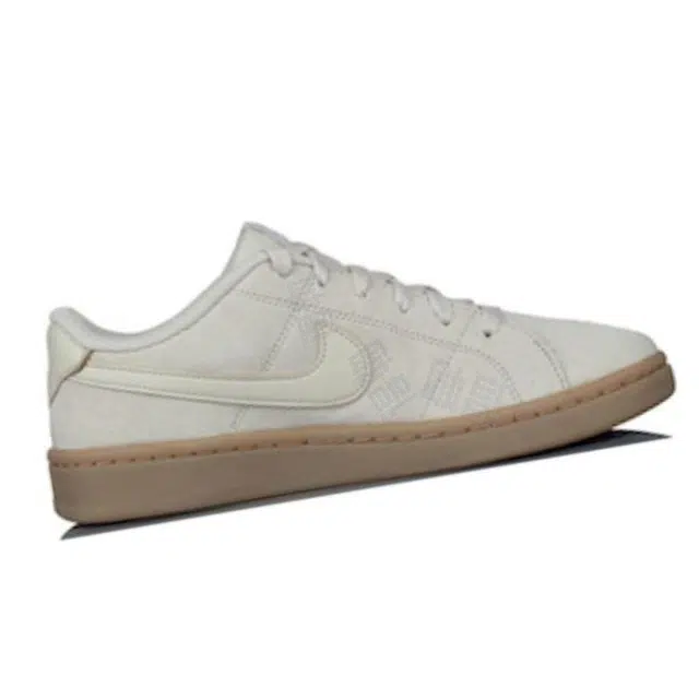 Nike Court Royale
