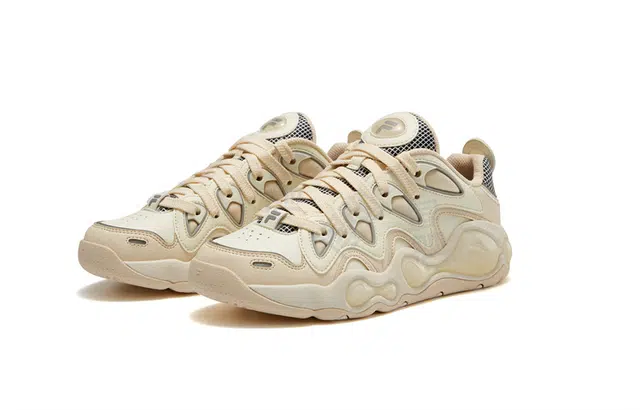 MitchellNess x FILA FUSION Vertical