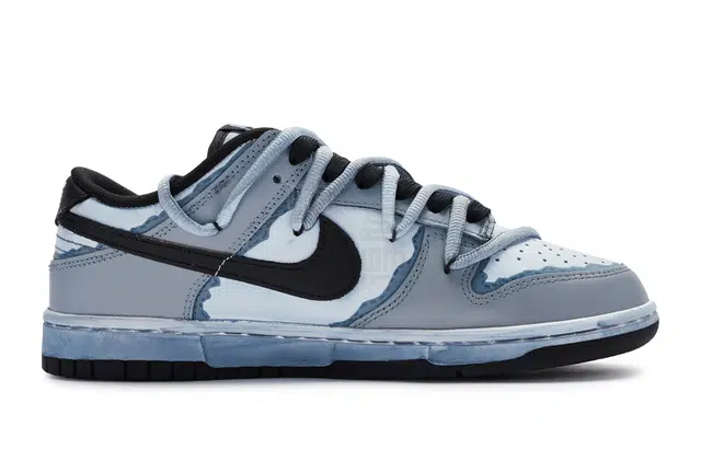 Nike Dunk Low 811 GS