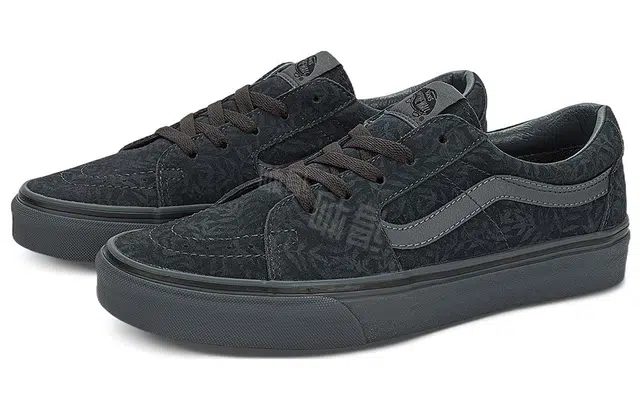 White Mountaineering x Vans SK8 LOW