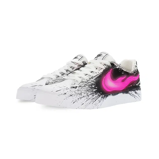 Nike Court Royale