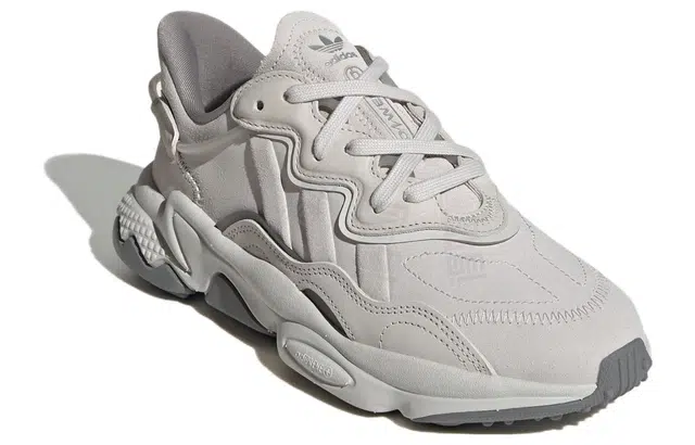 adidas OZWEEGO SHOES
