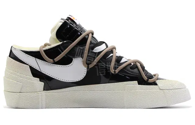 Nike Nike x sacai Blazer Low 8 BBL