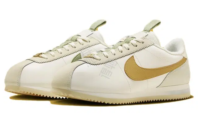 Nike Cortez