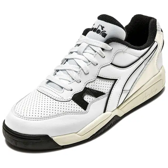 diadora