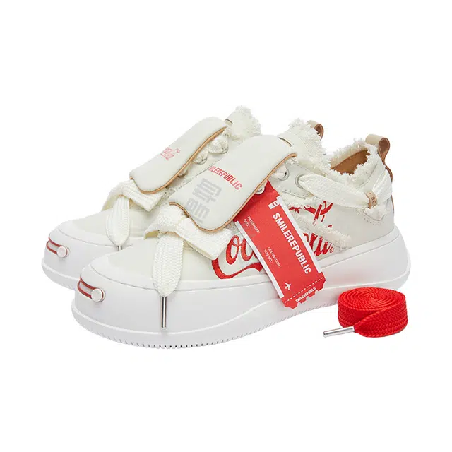 Coca-Cola x SMILEREPUBLIC