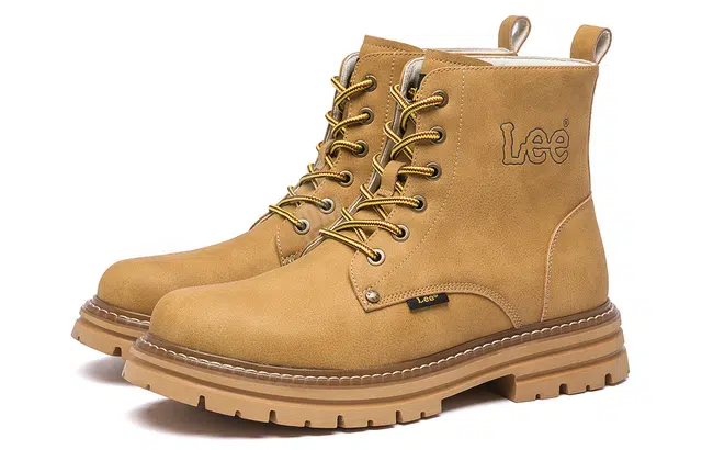 Lee