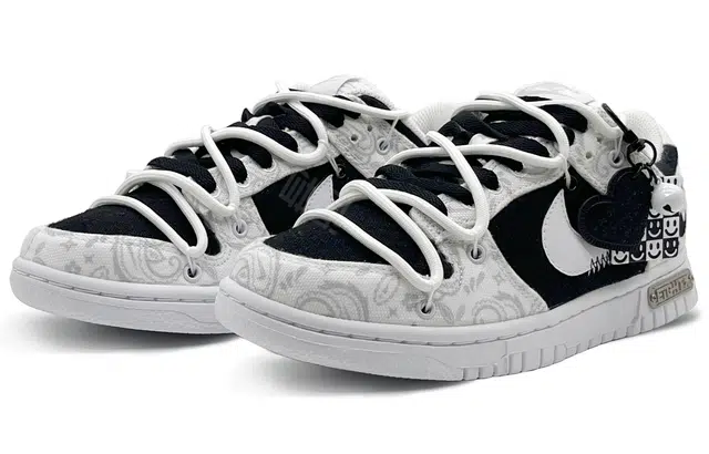 Nike Dunk Low ESSWhite Paisley
