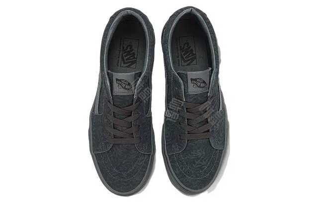 White Mountaineering x Vans SK8 LOW