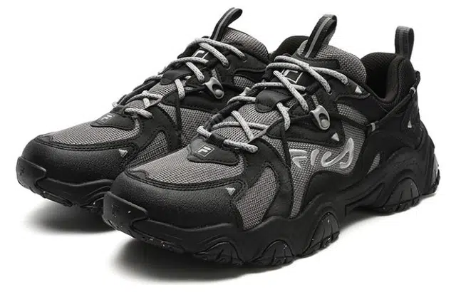 FILA Fluid 4