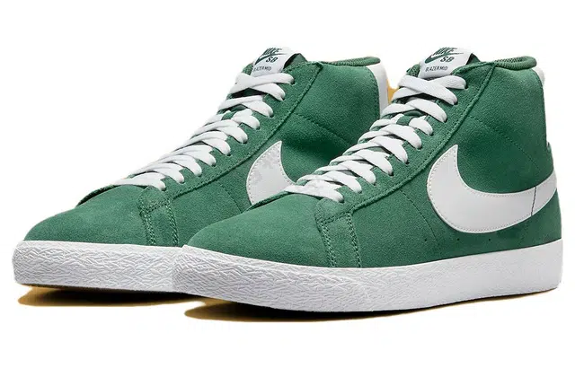 Nike SB Blazer Mid