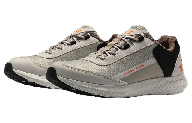 Under Armour Charged Rogue SE