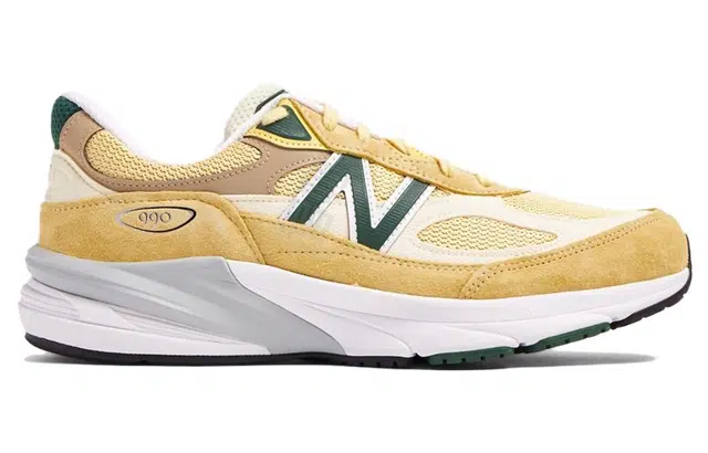 New Balance NB 990 V6