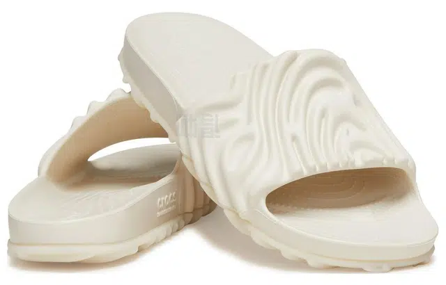 Salehe Bembury x Crocs Pollex Slide "Parsnip"