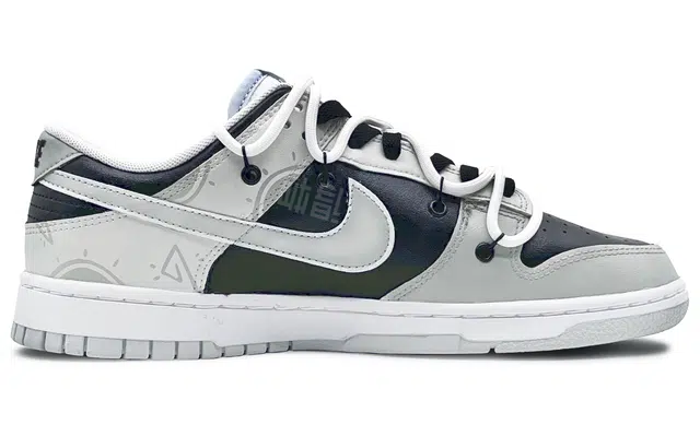 Nike Dunk Low Pure Platinum