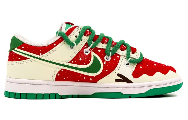 Nike Dunk Low