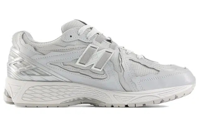 New Balance NB 1906R