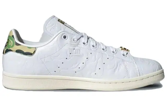 A BATHING APE x adidas originals StanSmith