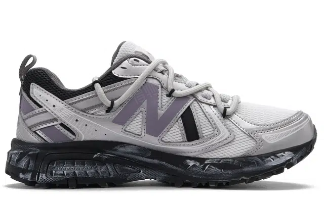 New Balance NB 410 V5