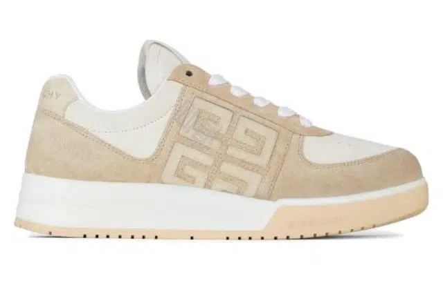 GIVENCHY G4