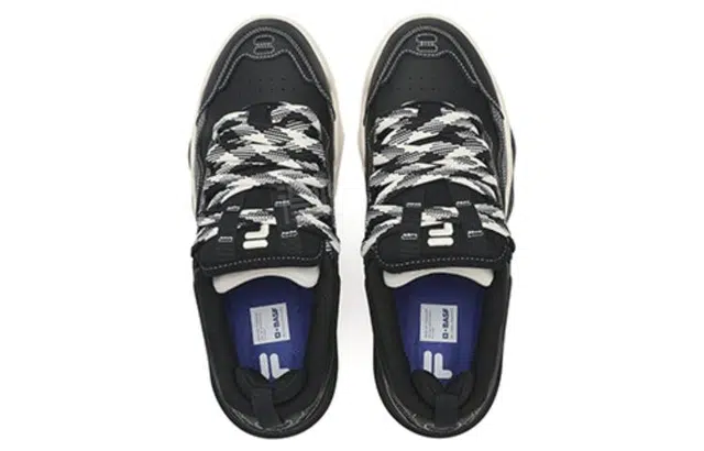 FILA Classic Kicks