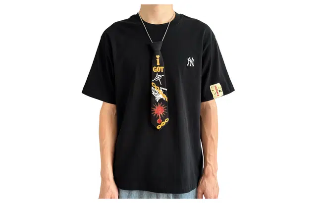 MLB LOGOT