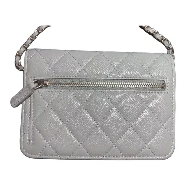 CHANEL WOC CLogo