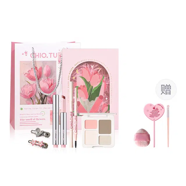 稚优泉 少女心事礼盒彩妆套装 易上色自然气色 双头唇釉眼影腮红组合