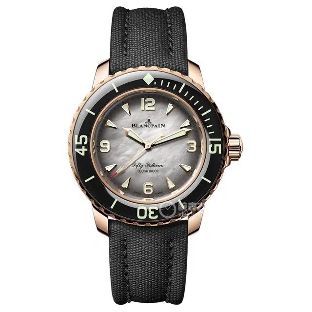 BLANCPAIN FIFTY FATHOMS 300 38.2mm 18K