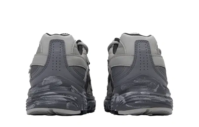 Nike Initiator Y2K
