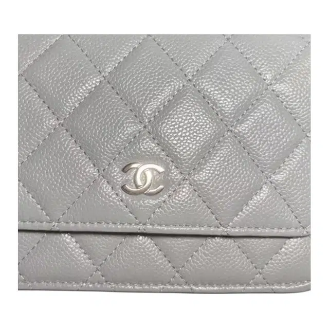 CHANEL WOC CLogo
