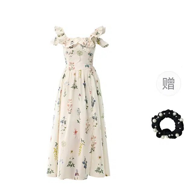 雾闪闪 设计感收腰碎花飞飞袖简约舒适短袖连衣裙 女款