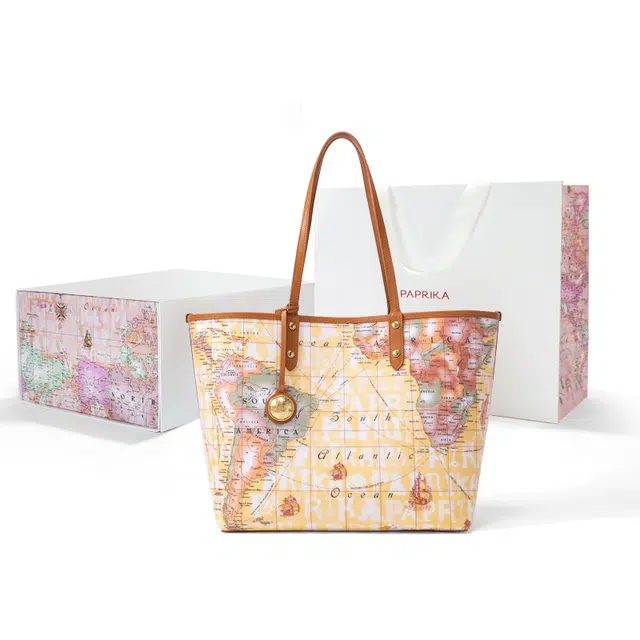 PAPRIKA Tote