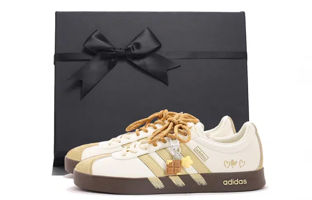 adidas Vl Court Classic