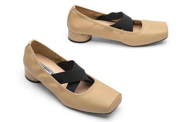 TOOMANYSHOES