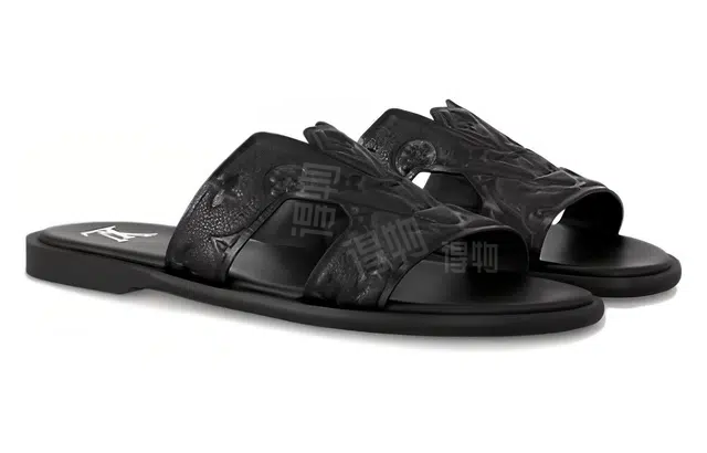 LOUIS VUITTON Oasis