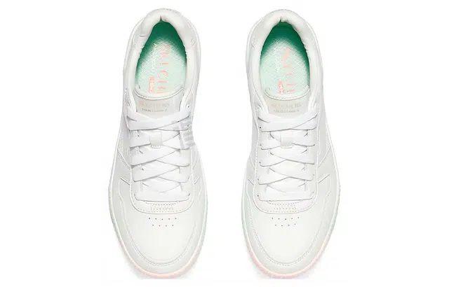 Skechers Court Classics