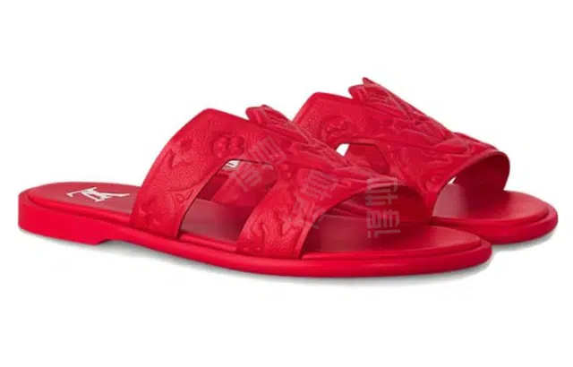 LOUIS VUITTON Oasis