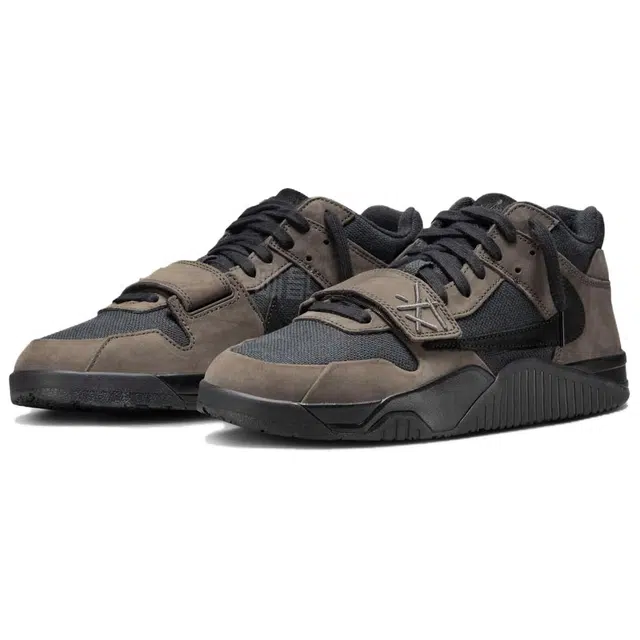 Travis Scott Jumpman Jack TR 'Dark Mocha'
