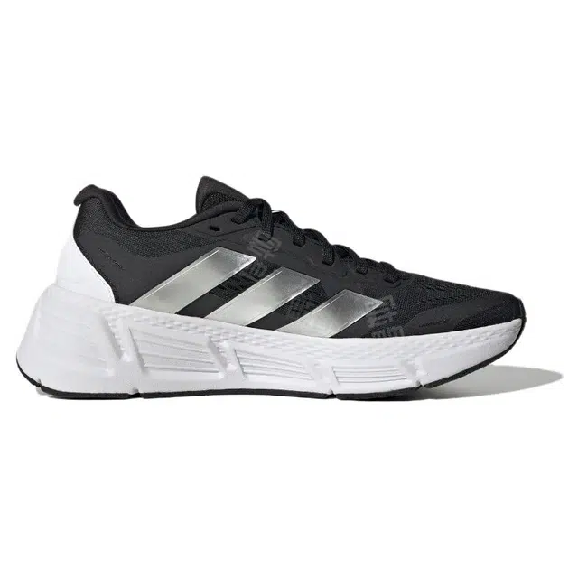 adidas Questar