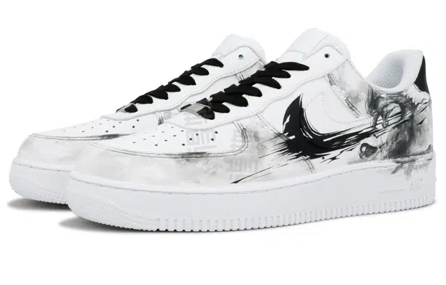 Nike Air Force 1 Low