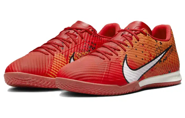 Nike Mercurial Vapor 15
