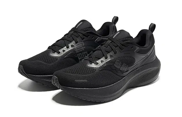 Saucony Surge 3